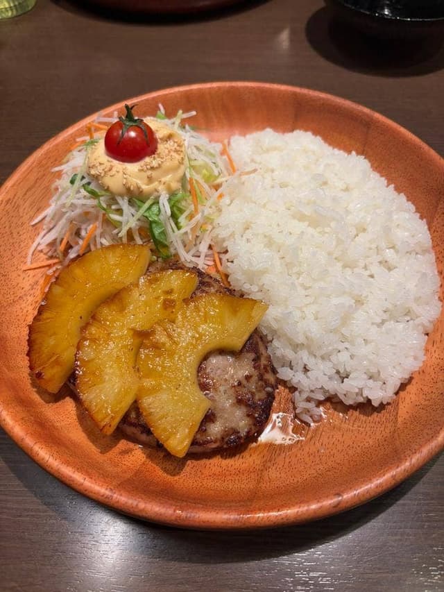 びっくりドンキー 本通店 - サブ画像3