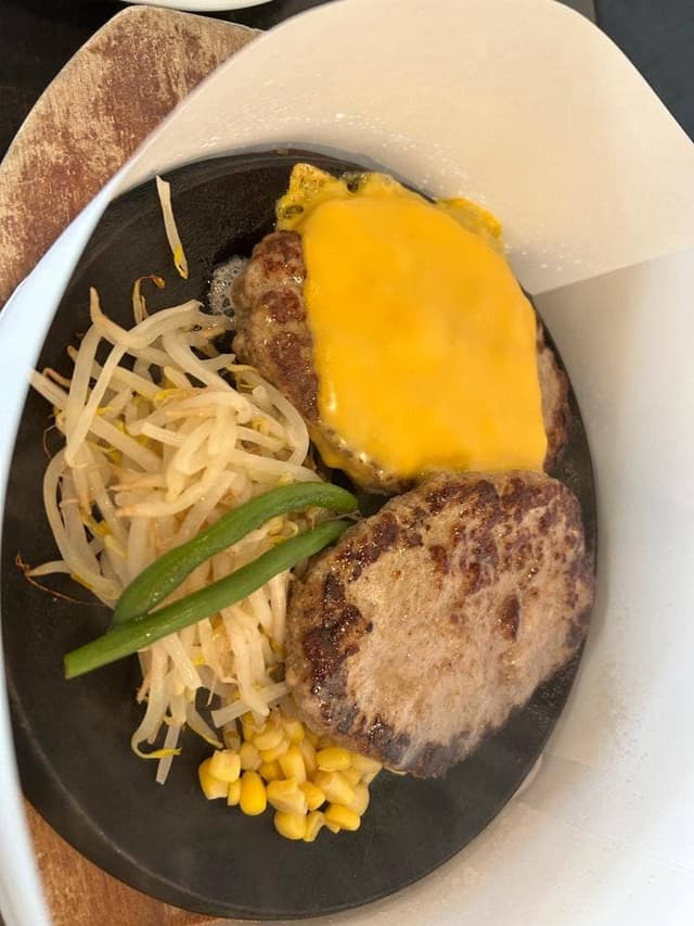 ハンバーグ・ステーキの美味しい店 肉のふじ屋 - サブ画像2