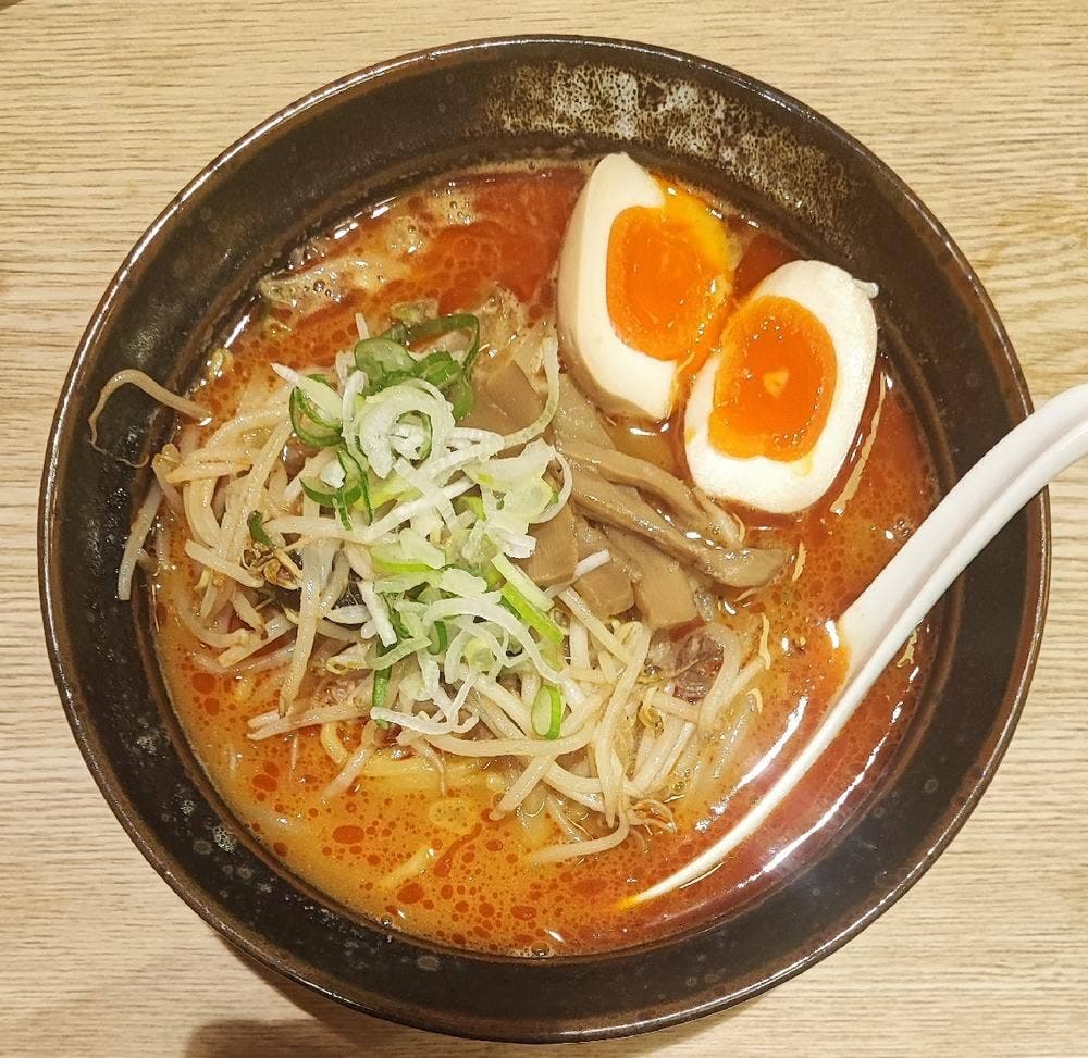 北海道らーめん 味八