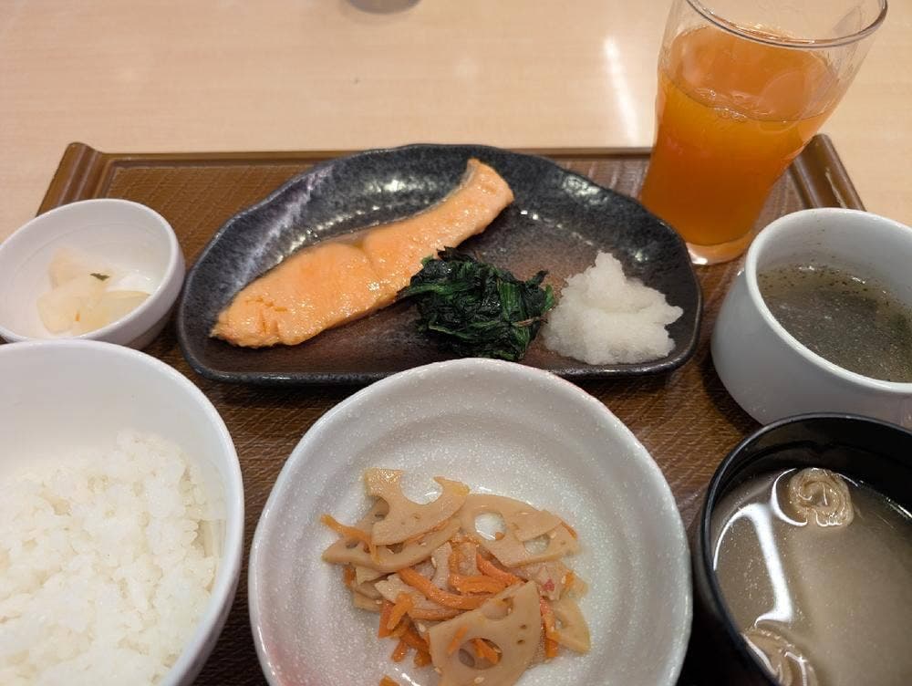 ガスト 市ヶ谷駅前店