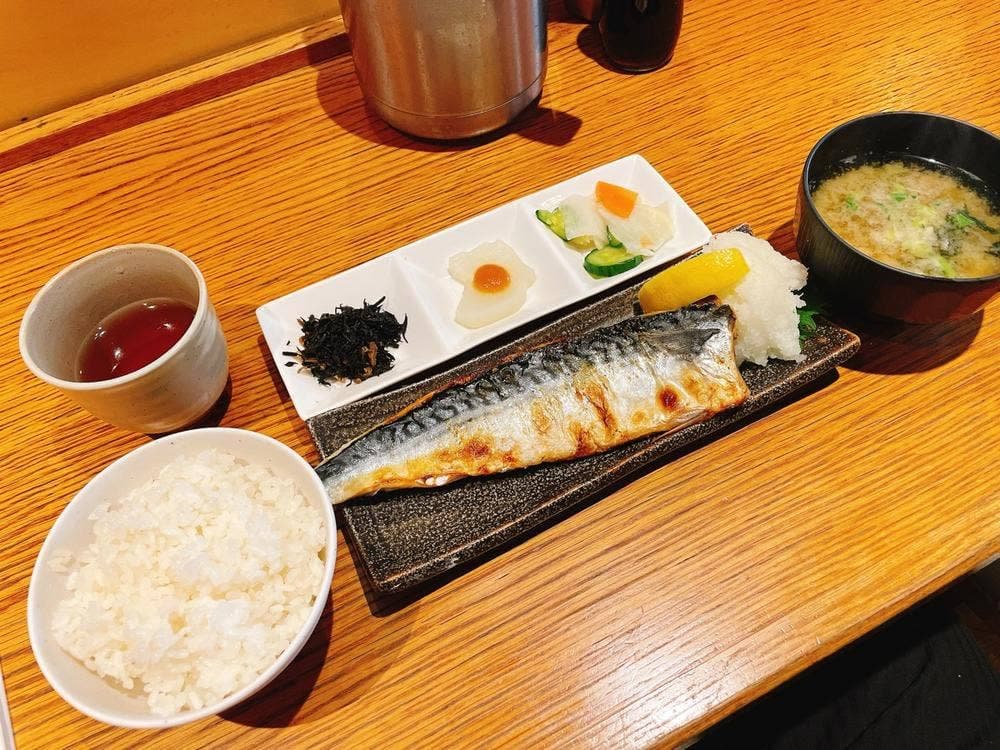 焼魚と家庭料理 つばき食堂