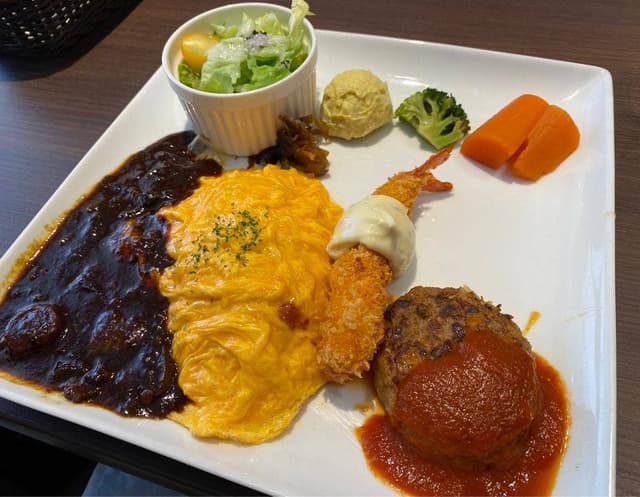 日比谷松本楼 立教大学セントポールズ会館店 - サブ画像1