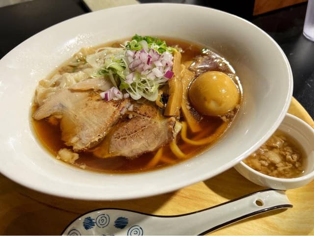 ラーメン 鈴や - サブ画像1