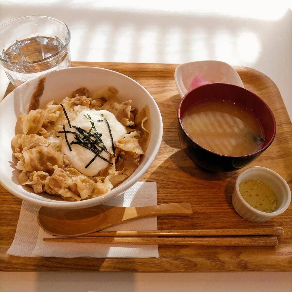 C’s cafe
