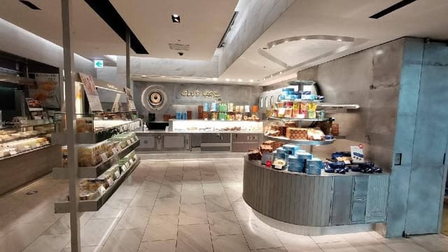 クラブハリエ 羽田空港店 - サブ画像2