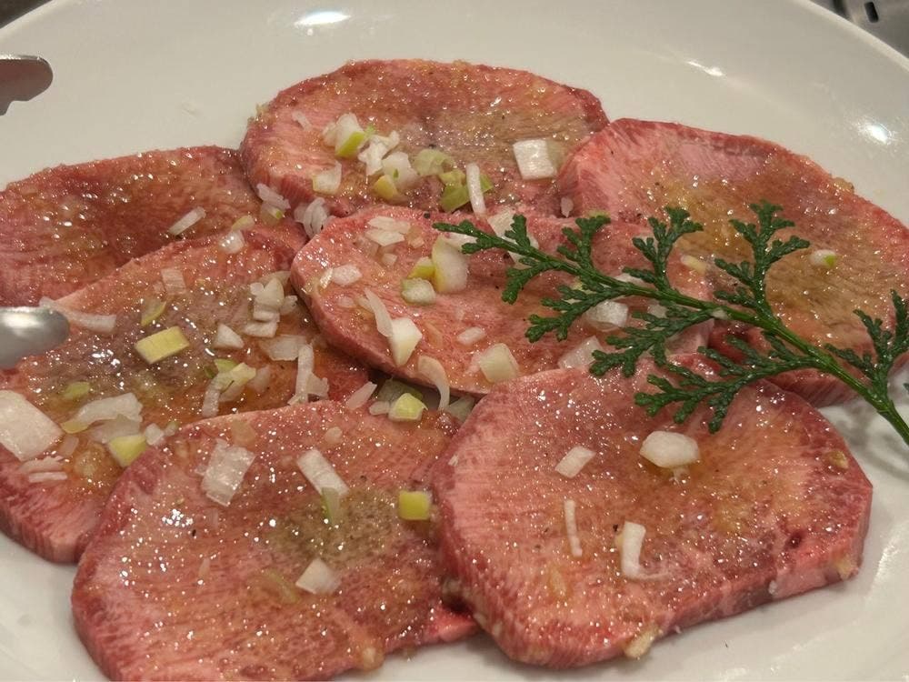 炭火焼肉 ヴィクトリー