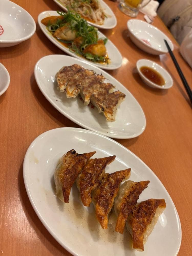 餃子食堂マルケン 山科店