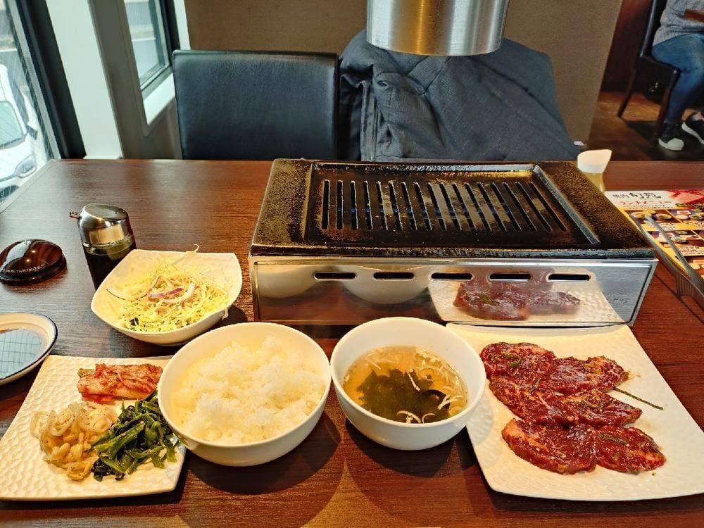 焼肉 旬苑