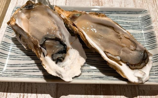 牡蠣と餃子 焼鳥にの 大通店 - サブ画像1