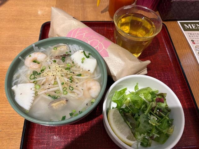 ニャーヴェトナム・フォー麺 新宿タカシマヤ店 - サブ画像1