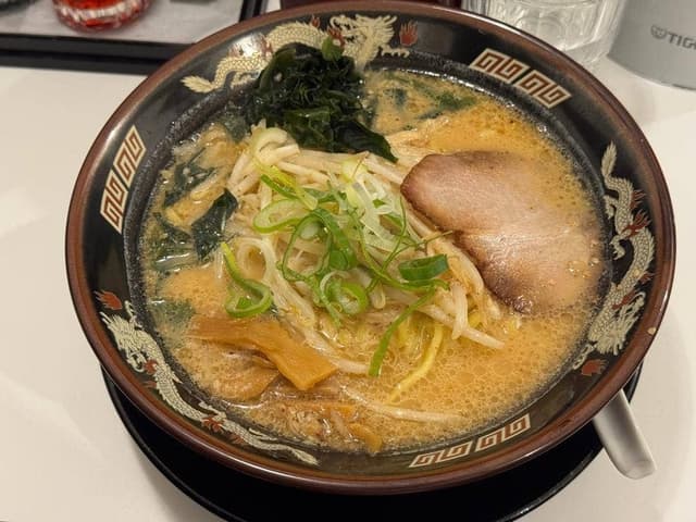 北海道らーめん みそ熊 八丁堀店 - サブ画像1