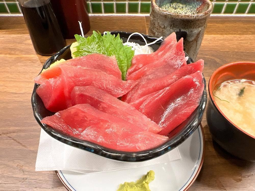 まぐろ人 縁 高幡不動店