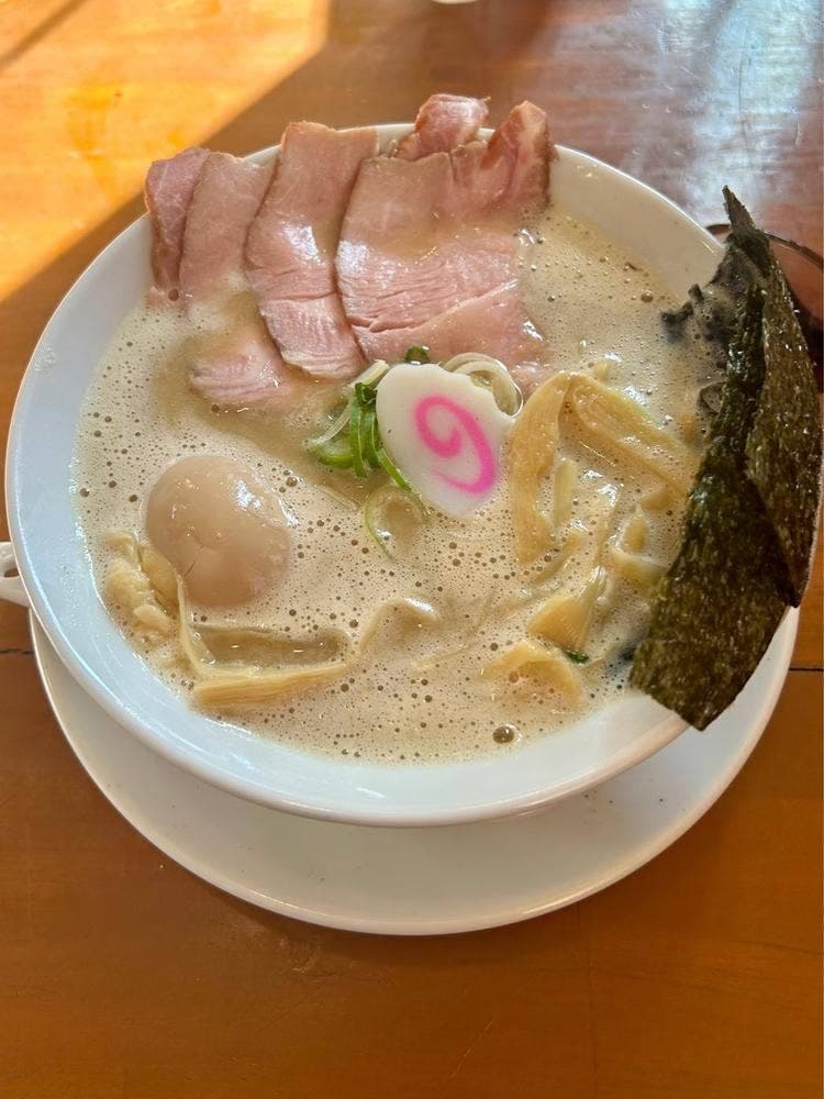 鶏そば さとる