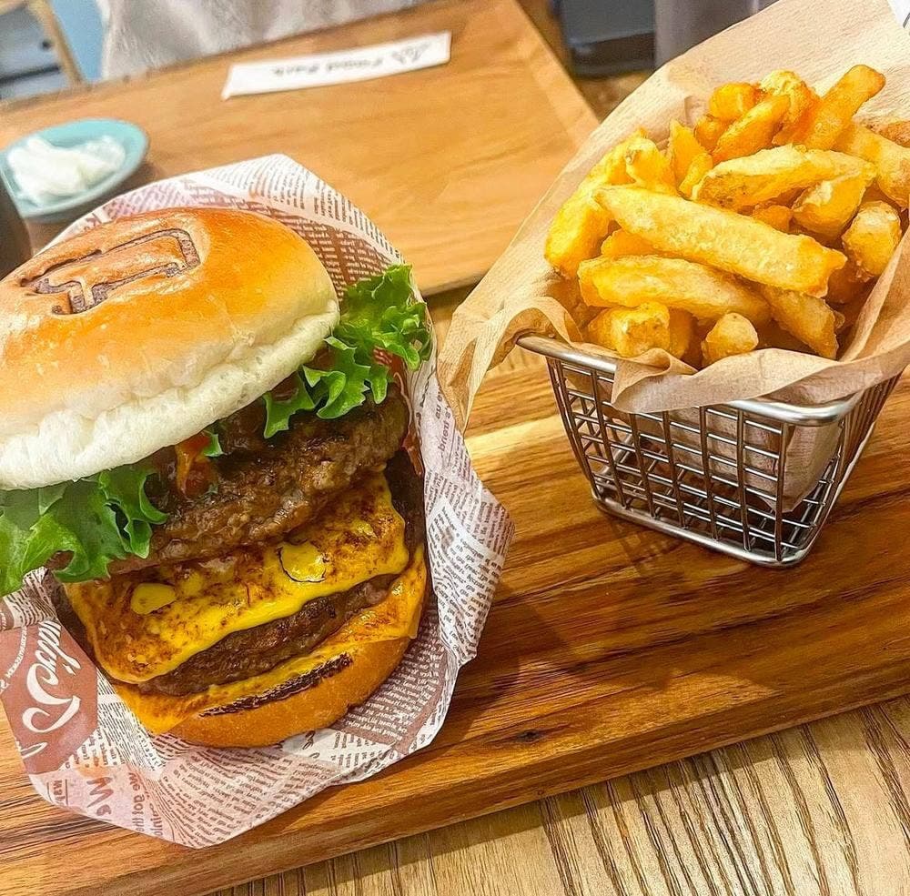 にくがうまい店 Food Park