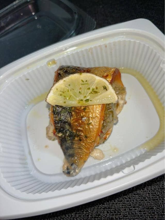 サルメリア ガリバルディ 伊勢丹新宿店 - サブ画像2