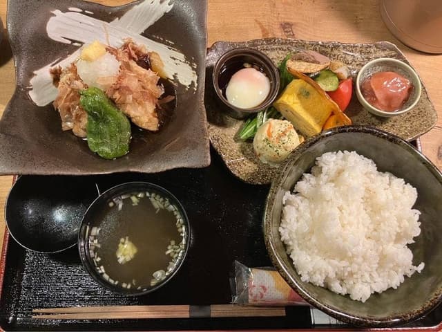 地鶏割烹 おはじき 新宿 - サブ画像3