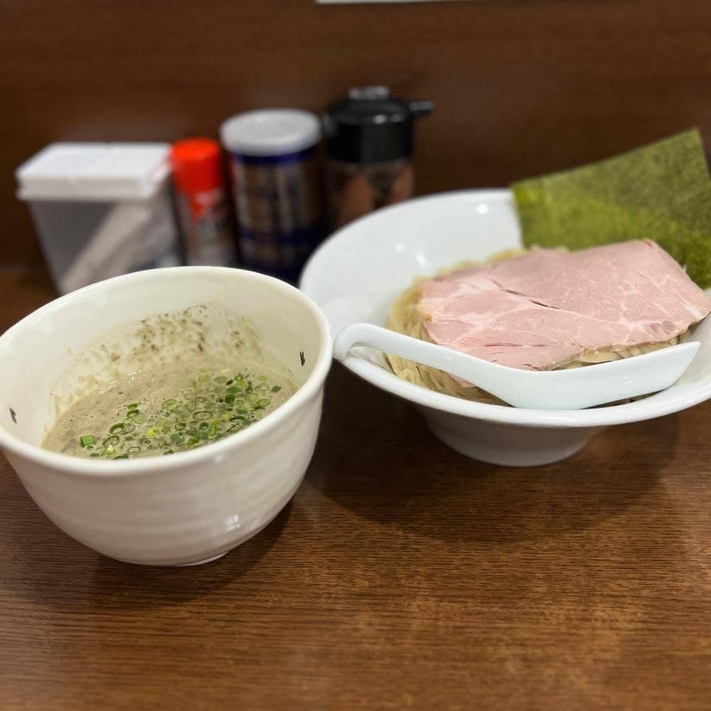 煮干し中華そば 魚魚