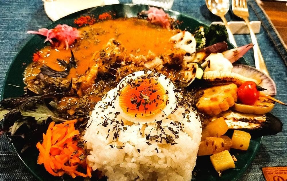 厳選新潟米とおいしいカレー 穂の里