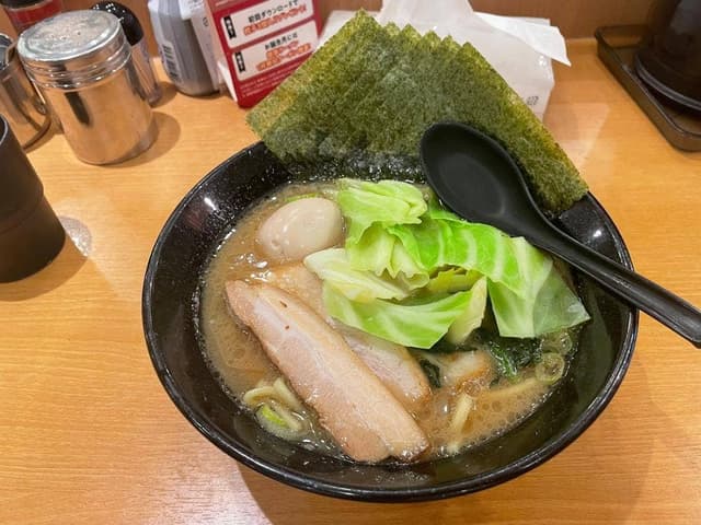 横浜家系ラーメン 銀家 戸塚影取店 - サブ画像2