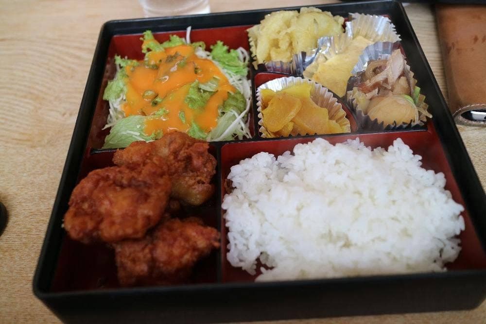 食い飲み座 新山