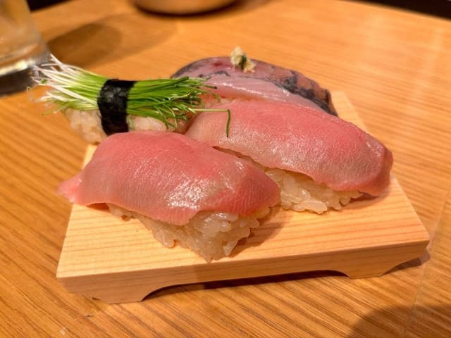 駅西 鮨食人 五と二 - サブ画像2