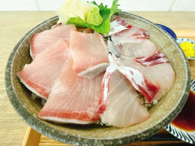おさかな食堂うおよし - サブ画像3