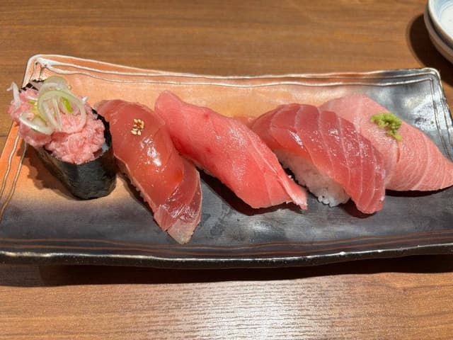 すし清次郎 フェザン店 - サブ画像1