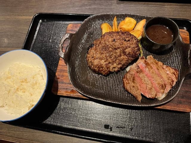 ハンバーグ&ステーキ 腰塚 新宿高島屋店 - サブ画像1