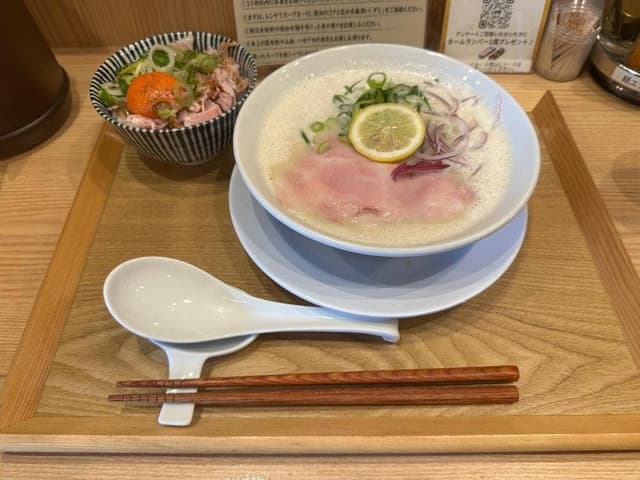 中華そば たけ虎 - サブ画像2