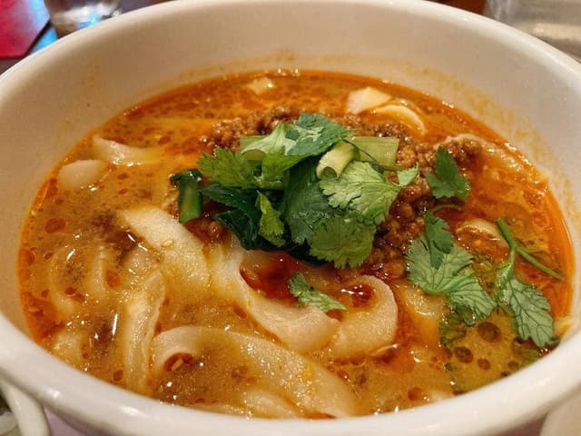 唐朝刀削麺 西新宿店 - サブ画像2