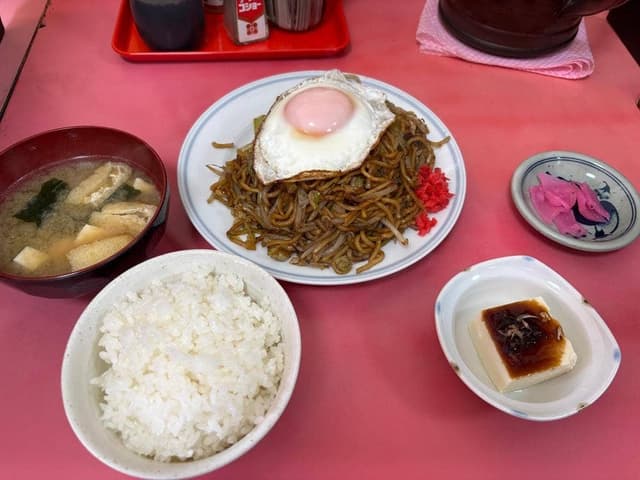 名物 鉄板焼そば専門店 かみ家 - サブ画像1