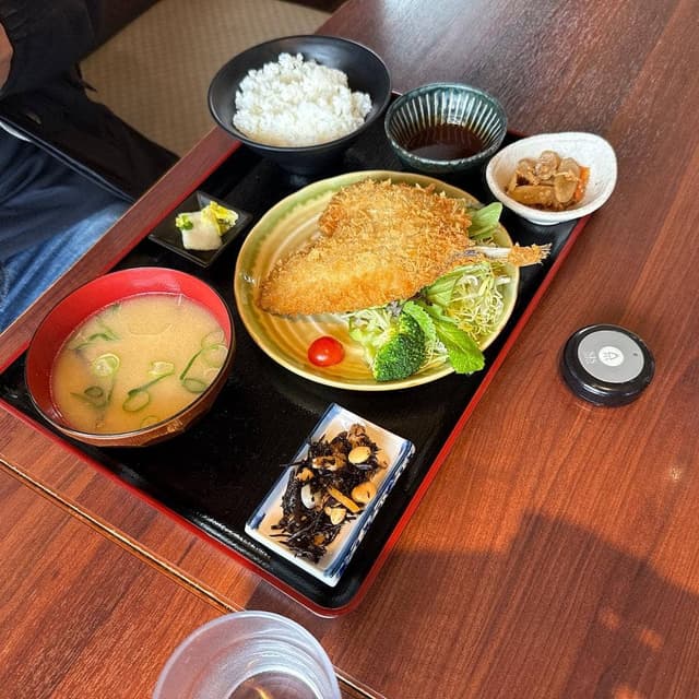 TETORAPOD テトラポット 海沿いの溜まり場 - サブ画像2