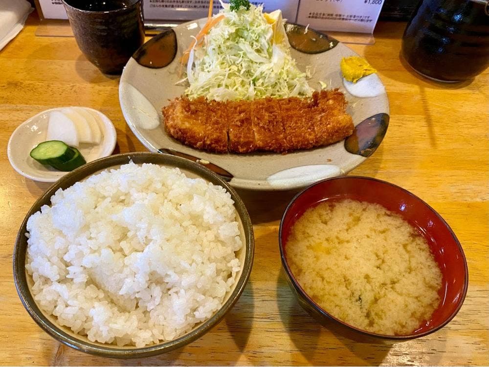 とんかつ かつ吉