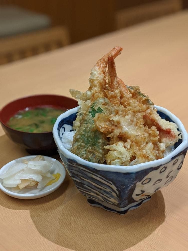 厚切りとんかつよし平 いなり店