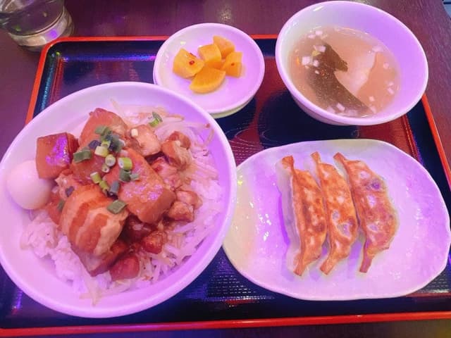 Gyoza Dining 餃子製作直売所 餃子王 - サブ画像3