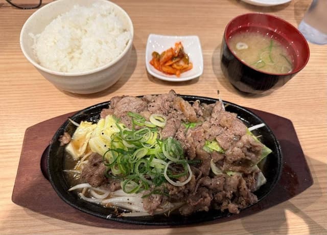 まるよし精肉店 - サブ画像3