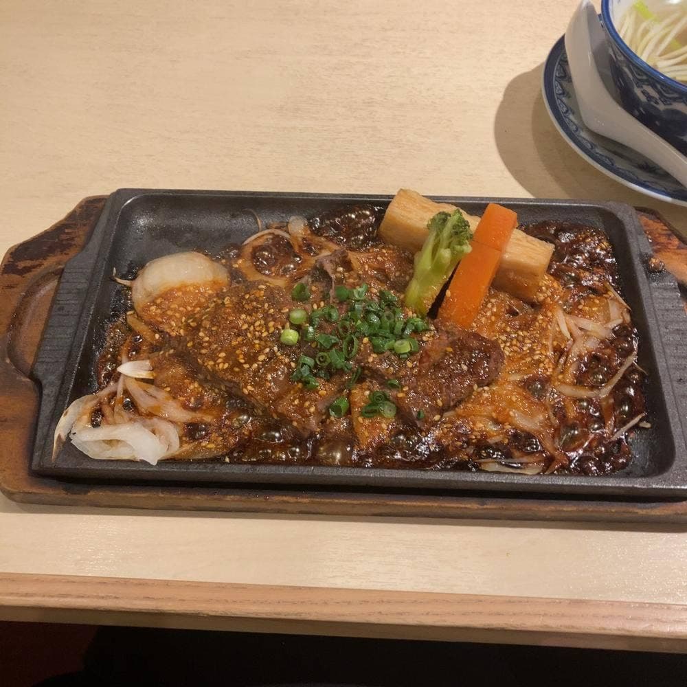 炭焼牛たん東山 ルクア大阪店