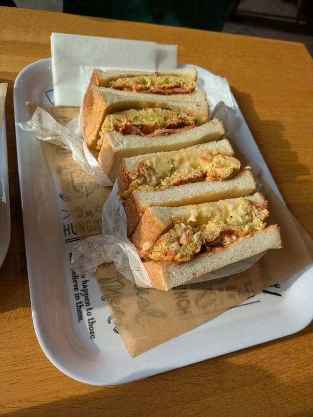 光と風のガーデンベーカリー グラティエパーク 中井店 - サブ画像1