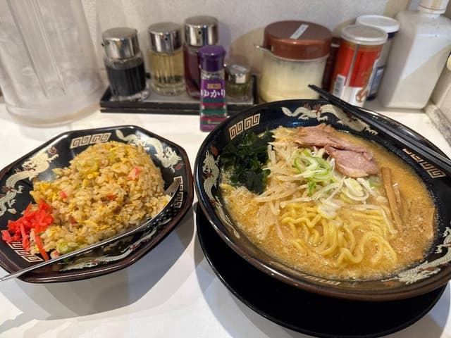 北海道らーめん みそ熊 茅場町店 - サブ画像1