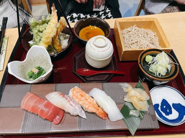 お食事処 楽 甲府東店 - サブ画像3