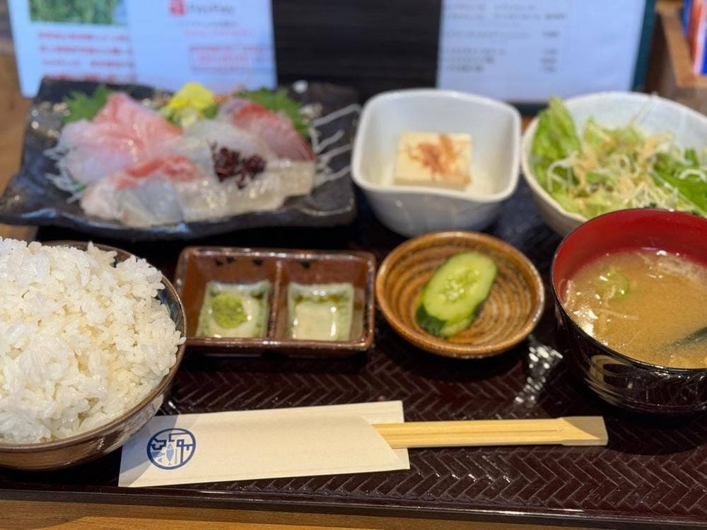 オサカナヤYOSHINO