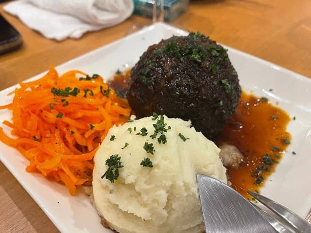 和牛と樽ワイン バレル 五反田店 - サブ画像1