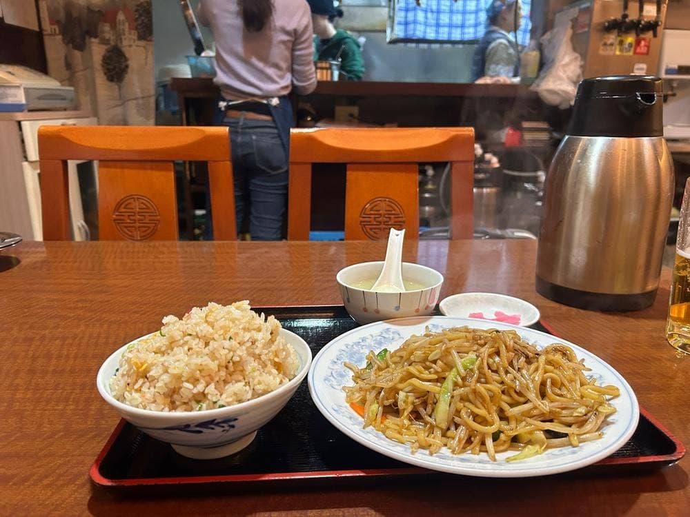 龍華楼