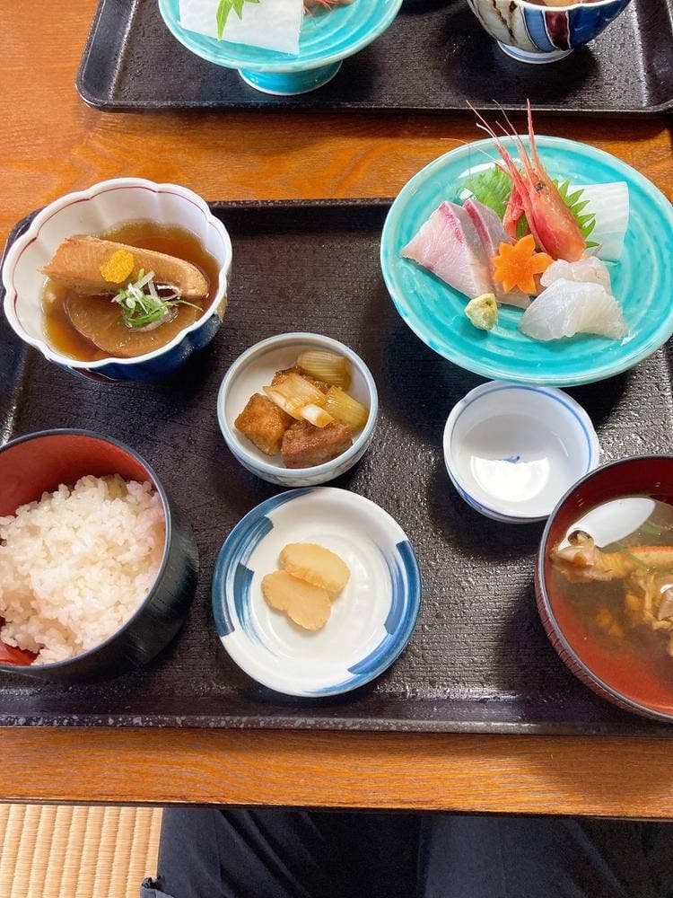 御食事処 やしま