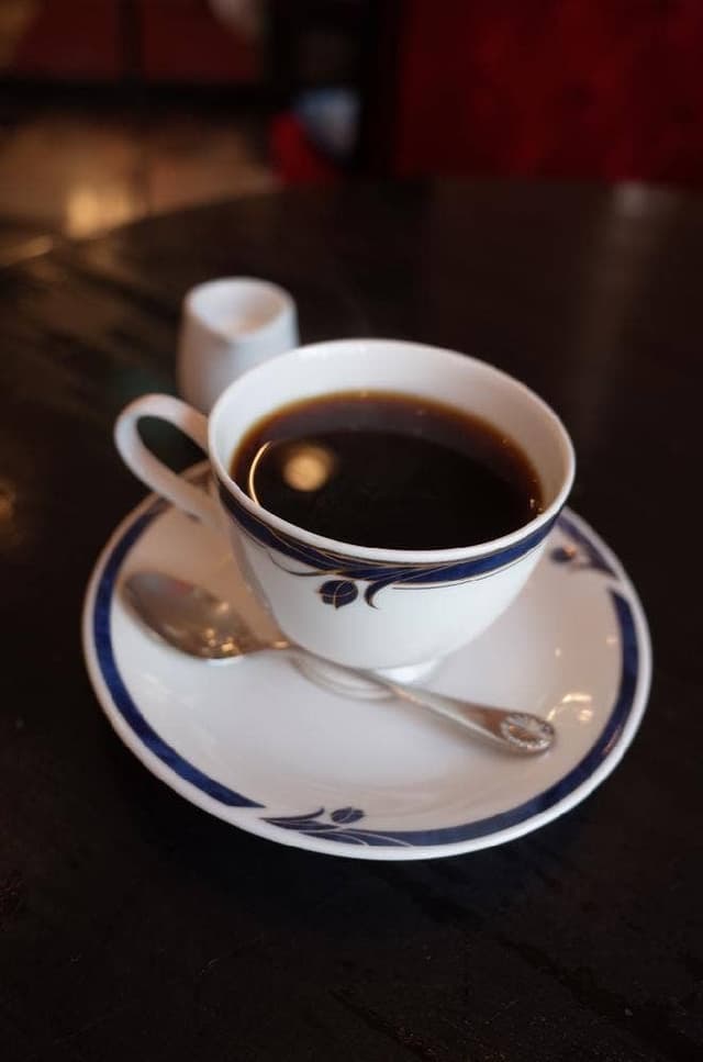 カフェ・ド・巴里池袋西口店 - サブ画像1