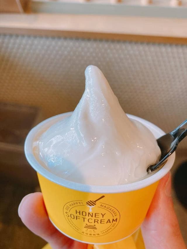 長坂養蜂場 はちみつスイーツアトリエ - サブ画像2