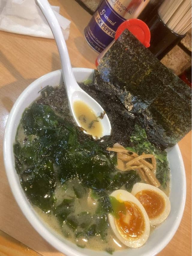 横浜ラーメン 味濱家 神戸本山店 - サブ画像3