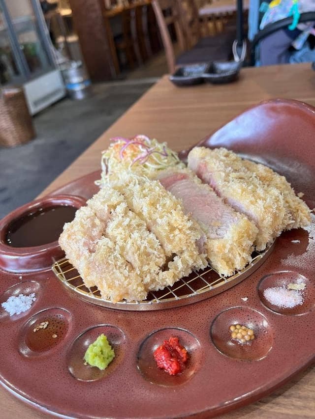 とんかつ豚料理 寿樹 伏見稲荷店 - サブ画像2