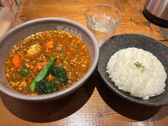 Curry & Cafe SAMA 神田店 - サブ画像1