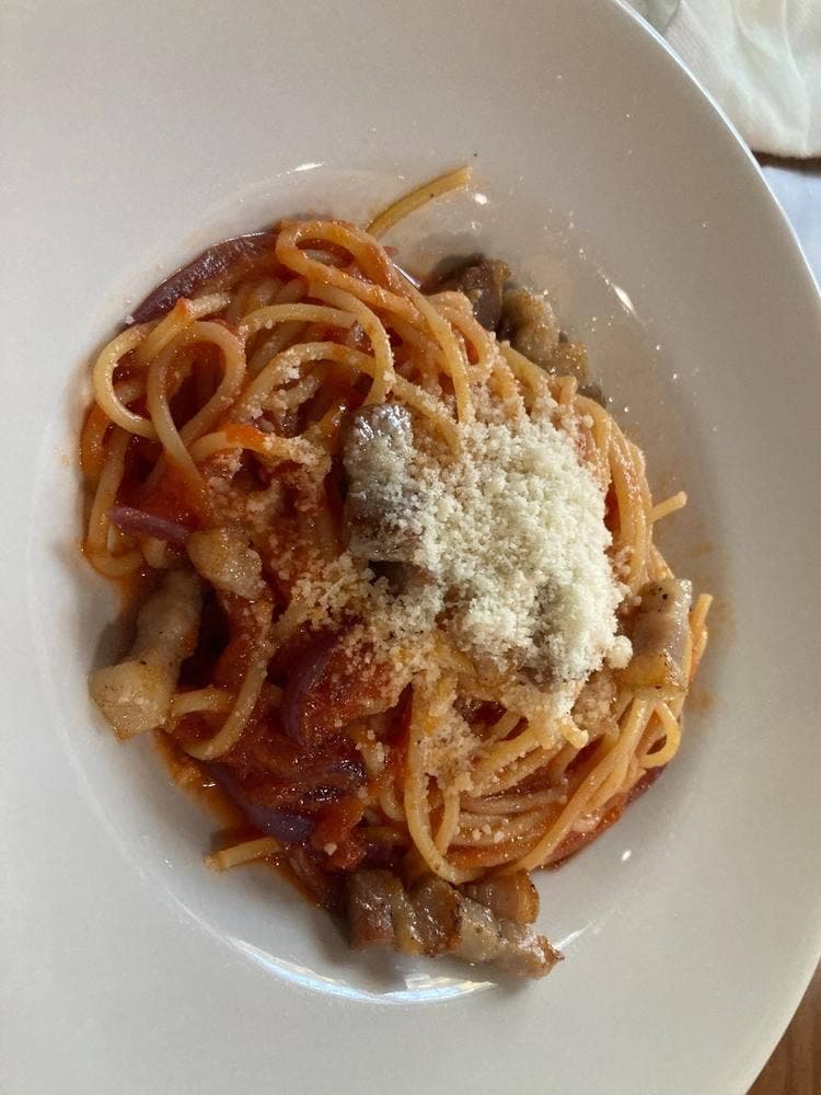 オステリア アニカ